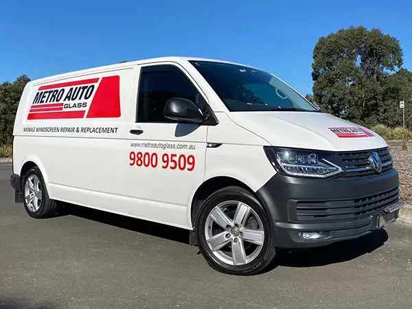 Metro Auto Glass mobile service van